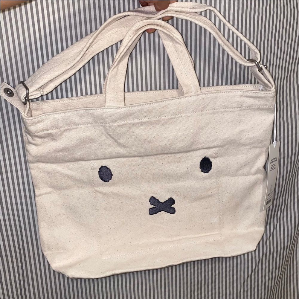 BAGGU x Miffy Horizontal Zip Duck Bag - Picture 2 of 8